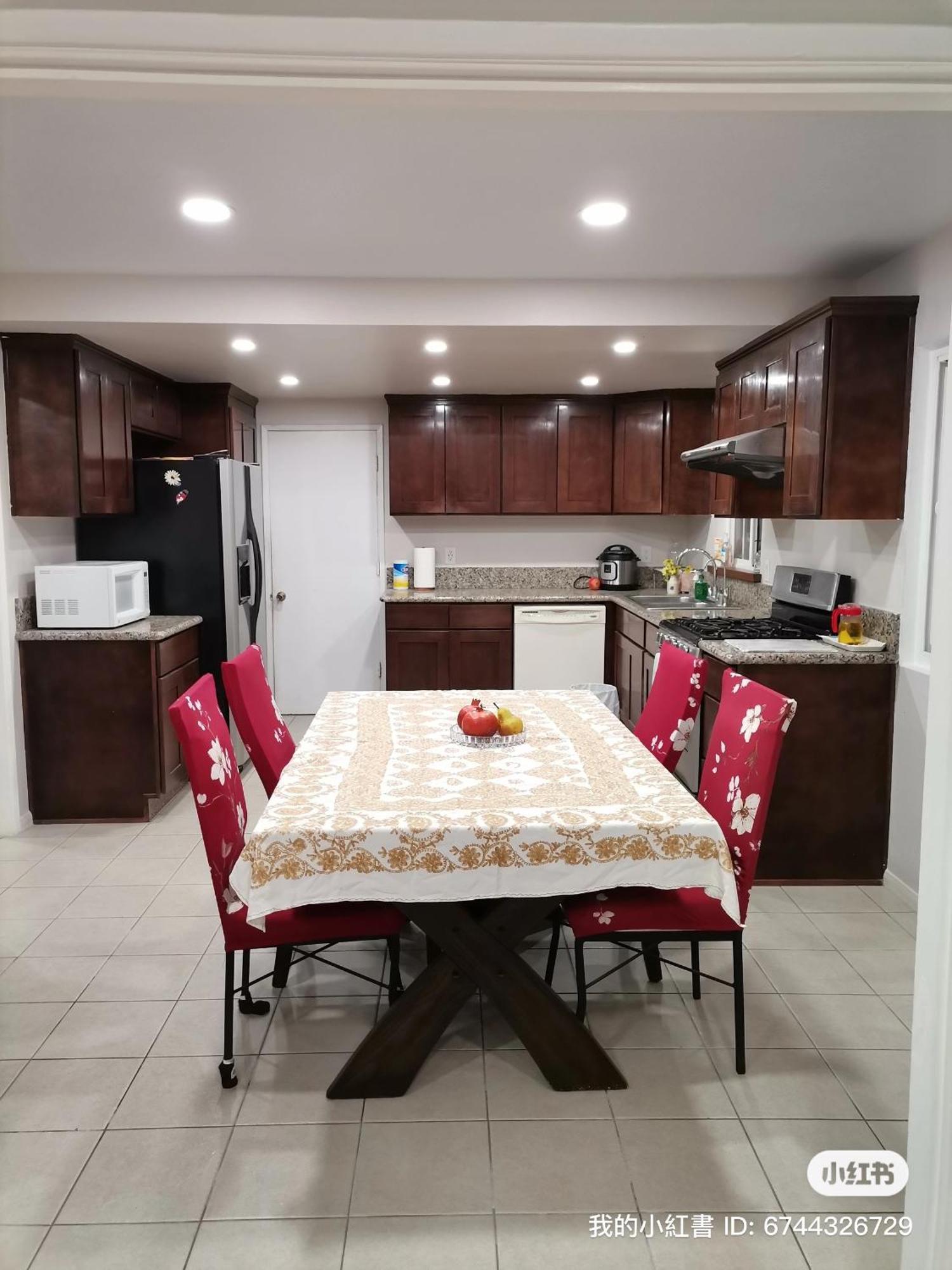 1 Bedroom In A Quiet Neighborhood Near The Main Street - C Homestay *